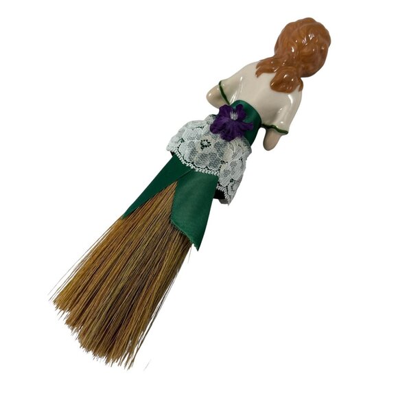 Porcelain Half Doll Handle Whisk Broom Vanity Brush Vintage 1930s German - Picture 3 of 3